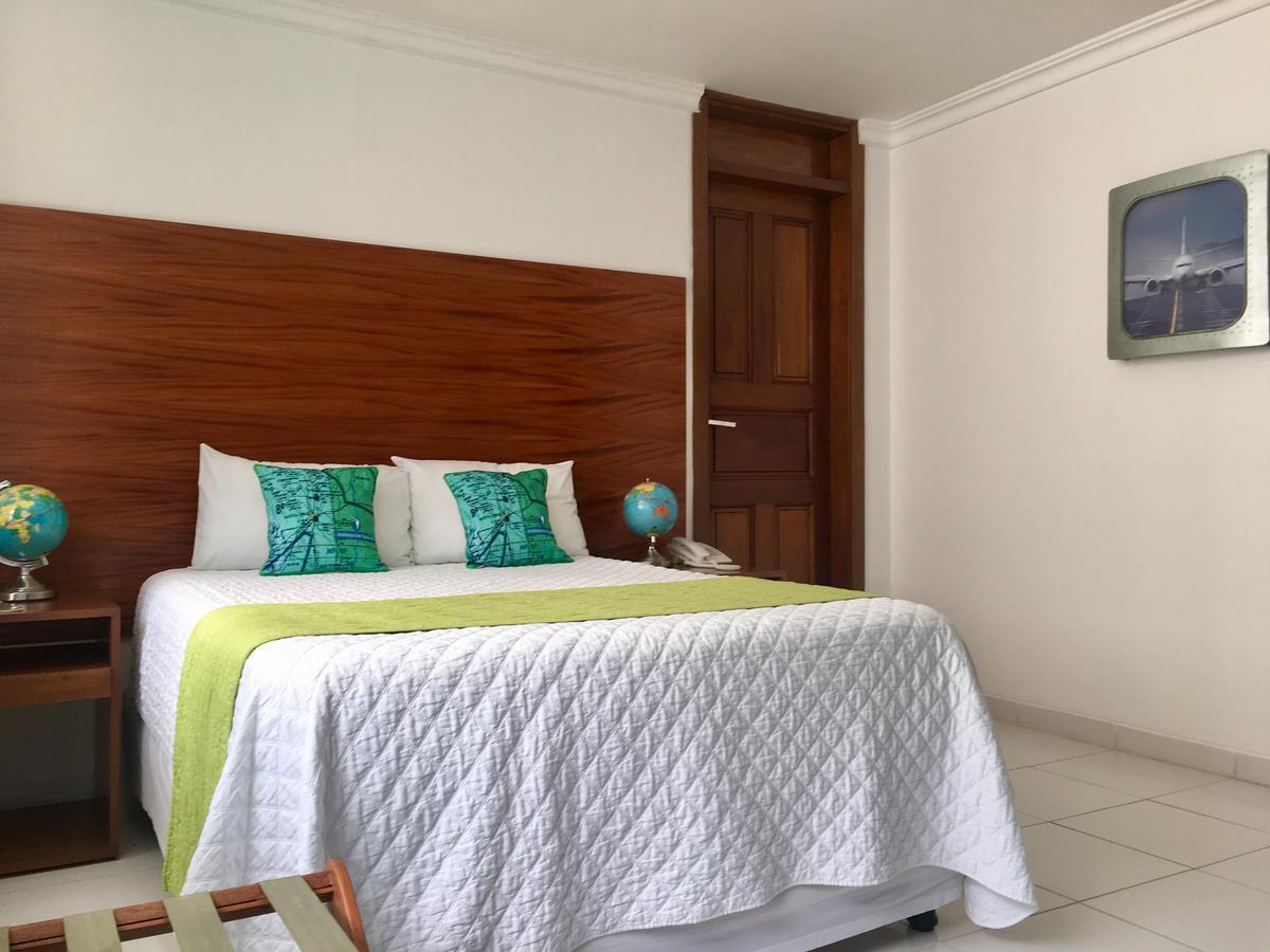 Aviador Hotel Boutique Санта-Крус-де-ла-Сьерра Экстерьер фото